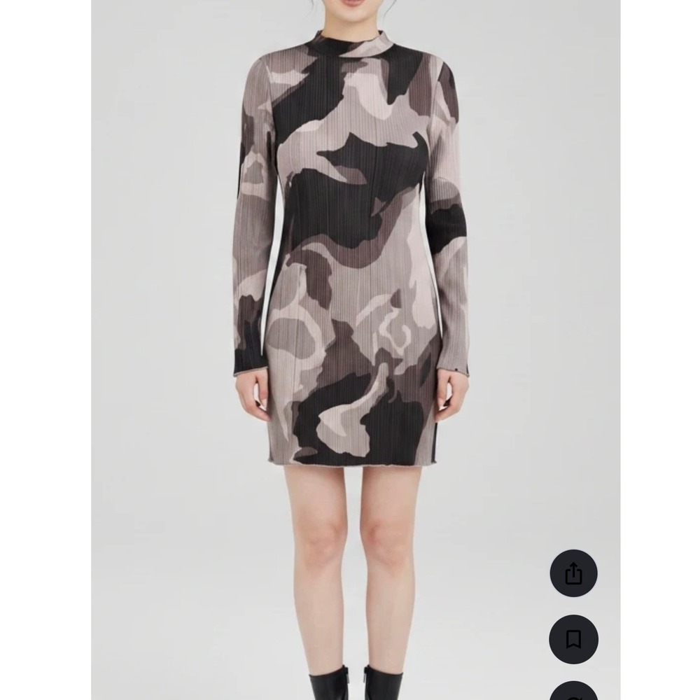 Vero Moda Grey Camo Plisse Pleated Mock Neck Long Sleeve Mini Dress NWT